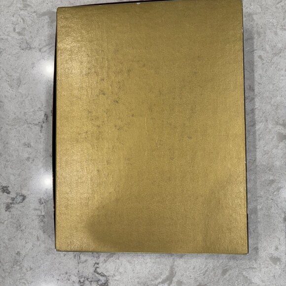 New Catholic Heritage Edition Holy Bible - Picture 6 of 6